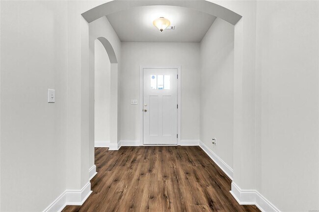 Building Photo - 1513 Westbury Park Ct