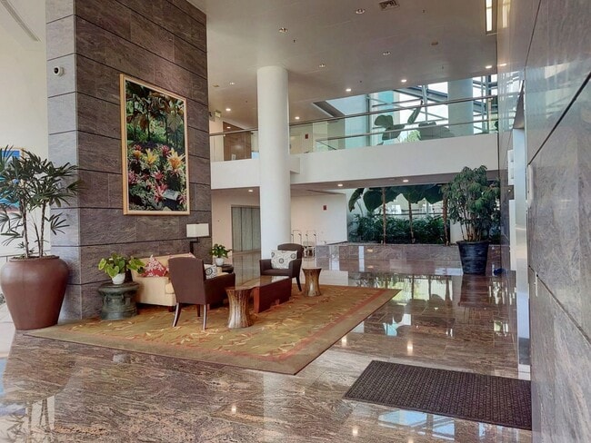 Building Photo - Stunning Kakaako 2 Bedroom at Nauru Tower
