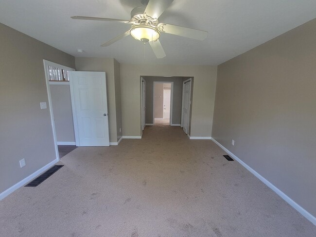 Building Photo - 2061 Polk Ln