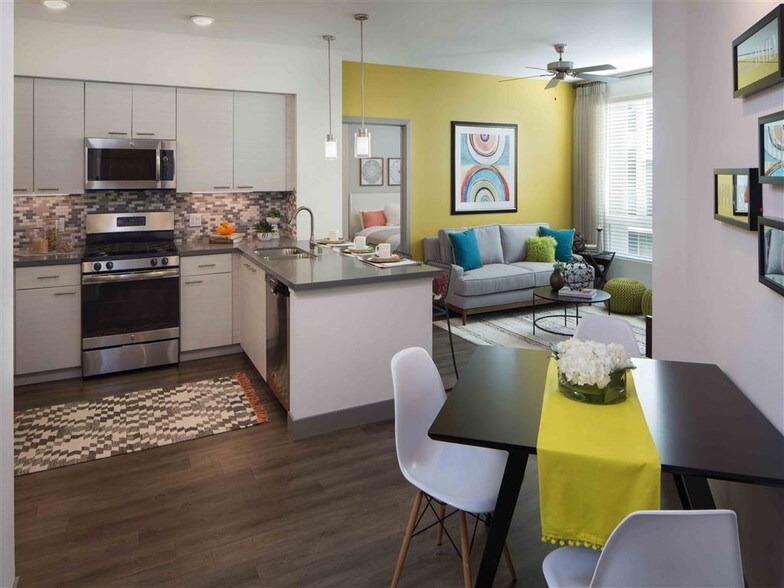 The Paramount Platinum Triangle 1781 S Campton Ave Anaheim CA 92805