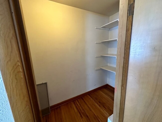 Building Photo - 825/827 N 14th St