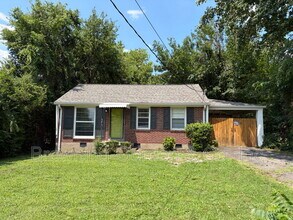 Building Photo - 538 Fairlane Dr