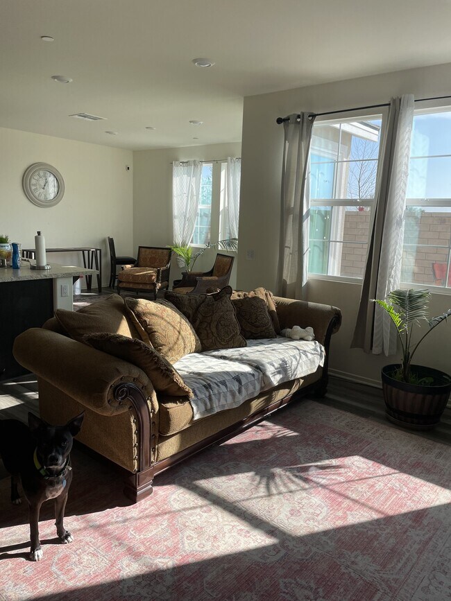 Building Photo - 17085 Gray Pine Pl