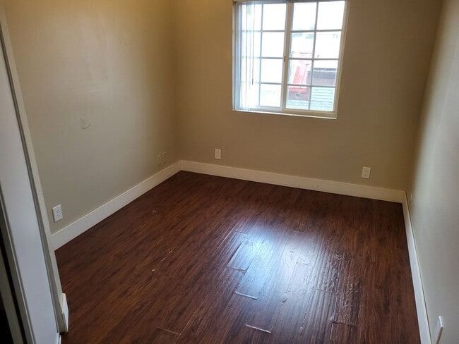 Building Photo - 3351 E Andy St