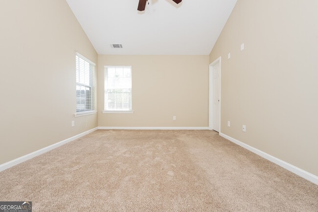 Building Photo - 1343 Wimbleton Cove