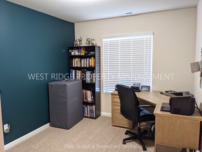 Building Photo - 17584 SW Devonshire Way