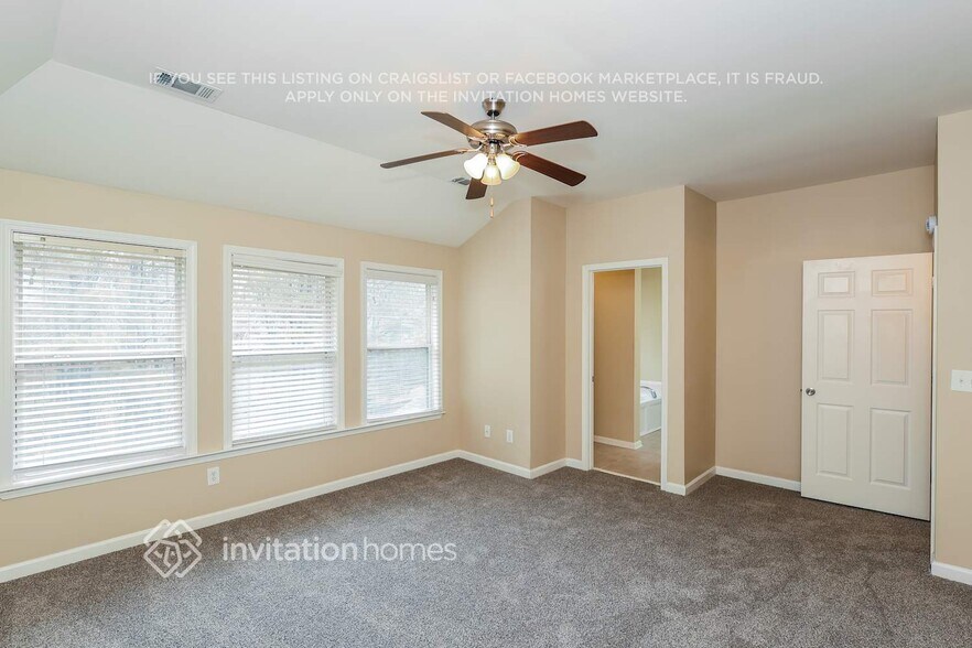 Building Photo - 2883 Open Sky Way