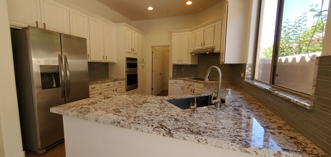 Building Photo - EXQUISITE SCOTTSDALE COUNTRY CLUB RENTAL O...