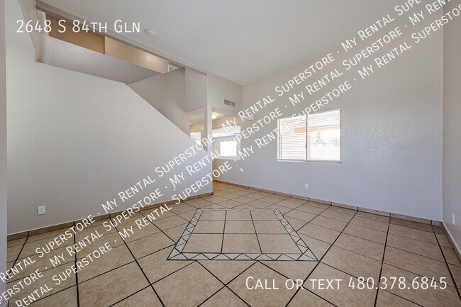 Building Photo - 2648 S 84th Gln