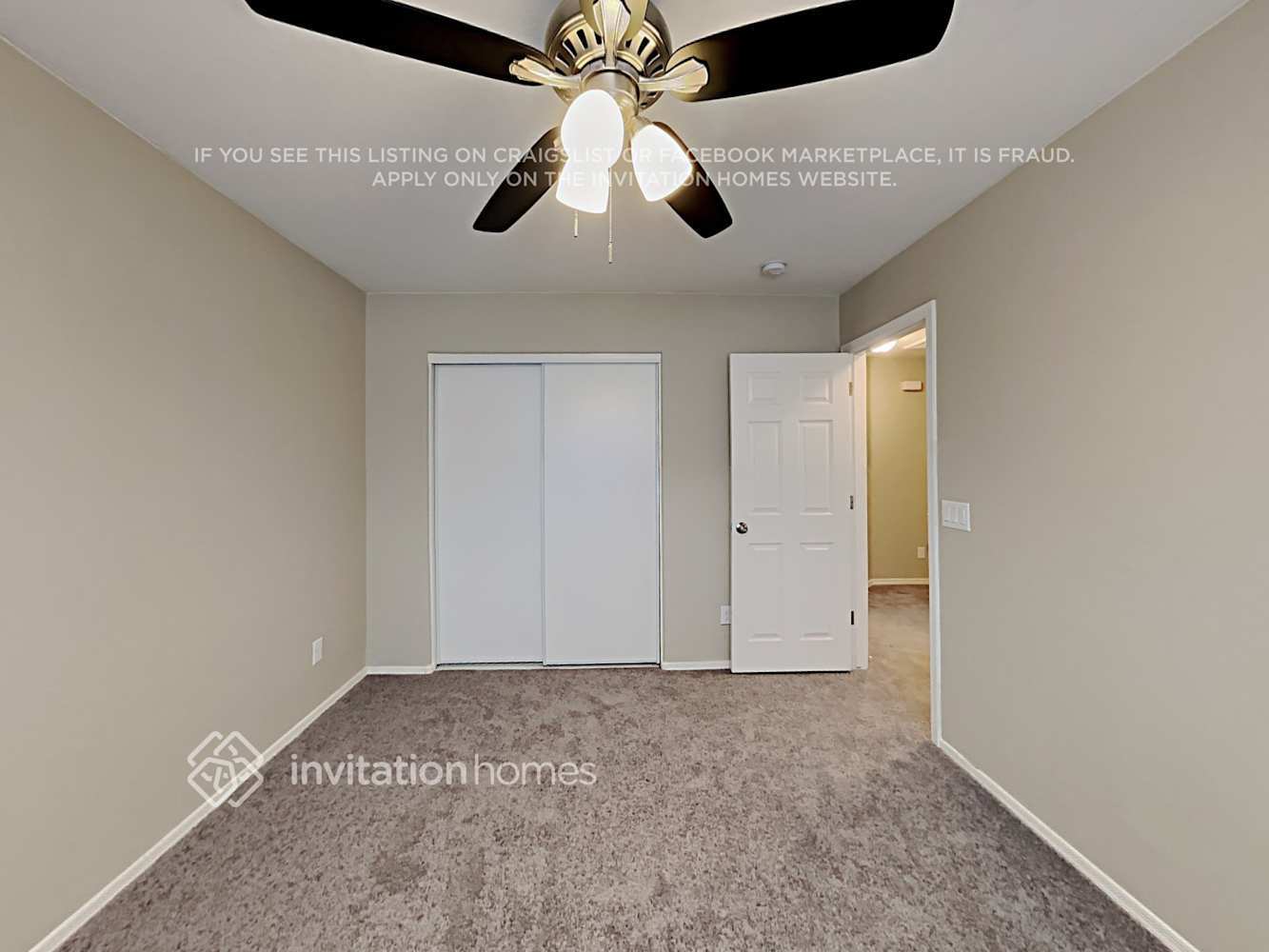 Building Photo - 927 S 239th Ln