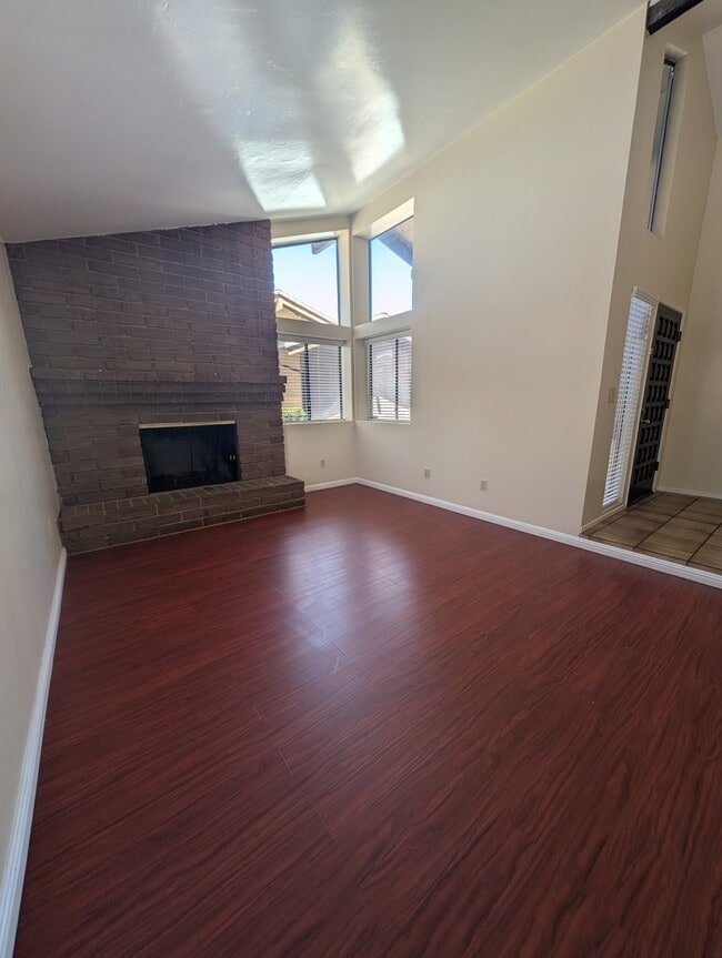 Building Photo - 2801 Hoad Ln