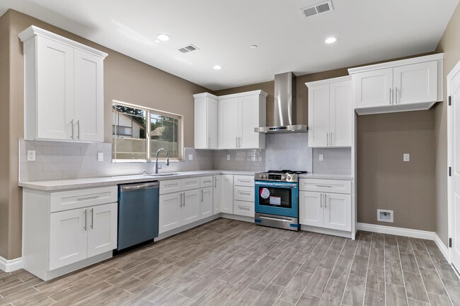 Primary Photo - Edwards Villas Townhomes