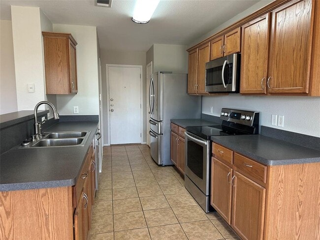 Building Photo - 4514 Quail Run Rd