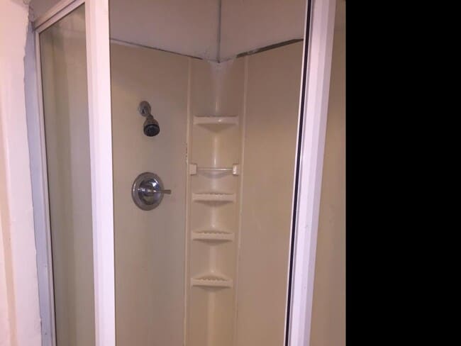 Building Photo - 2 bedroom in el monte CA 91732