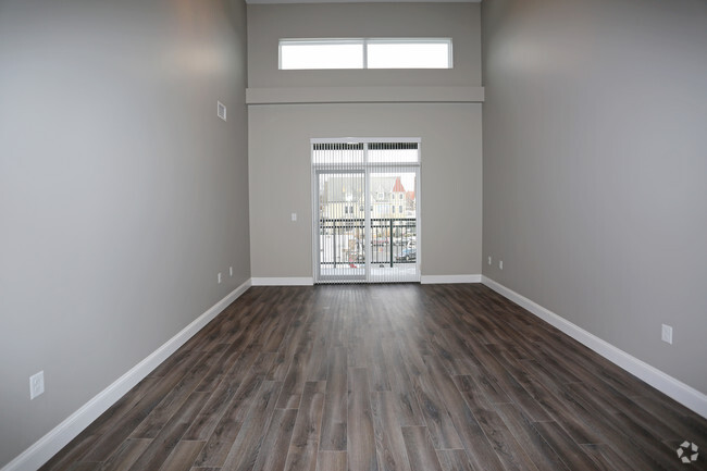 Living Room - 770 Elmwood Apartments