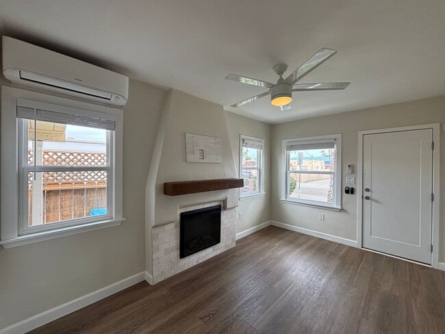 Building Photo - Charming 2BD/1BA Home in Morena with Large Yard, In-Unit Laundry & Detached Garage