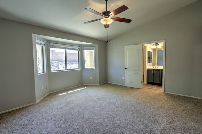 Building Photo - Madera Highlands