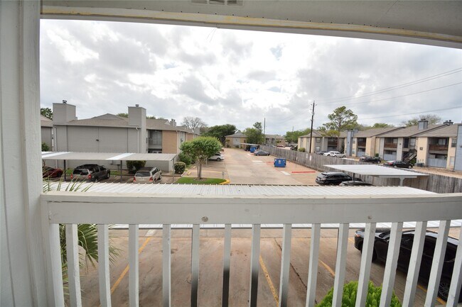 Building Photo - 260 El Dorado Blvd