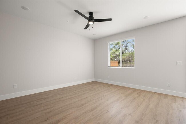 Building Photo - 17208 Homestead Haven None
