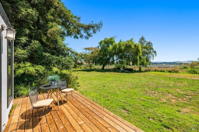 Building Photo - 12732 Sir Francis Drake Blvd