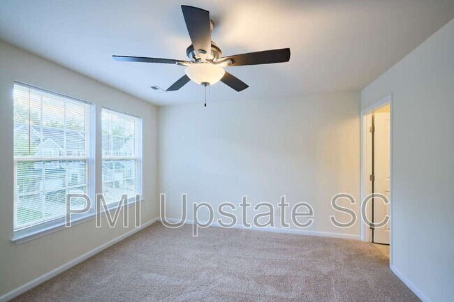Building Photo - 457 Woodbark Ct