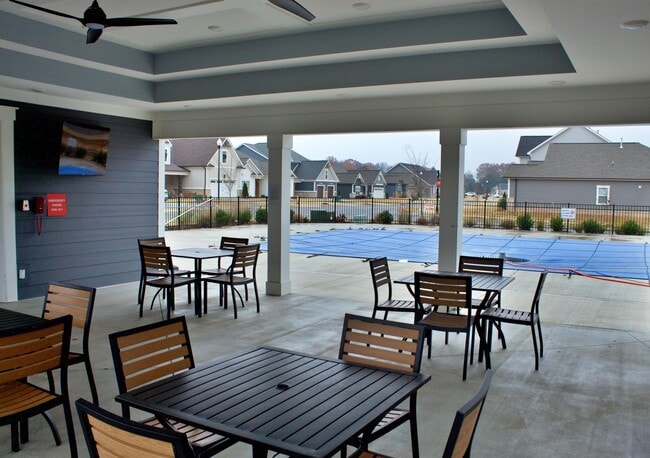 Building Photo - 7183 Tailgate Lp