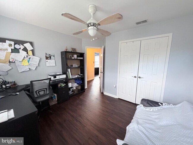 Building Photo - 6610 Cottontail Ct