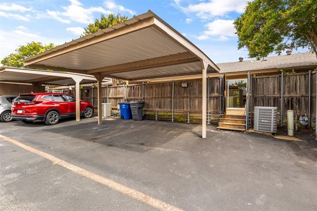 Building Photo - 10720 Pagewood Dr