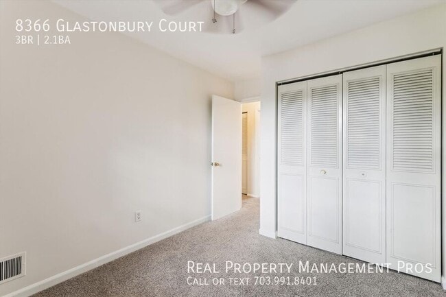 Building Photo - 8366 Glastonbury Ct