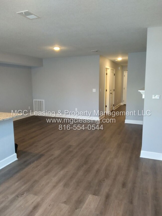 Building Photo - SERRANO, DURANGO LUXURY TOWNHOME: COMMUTER...