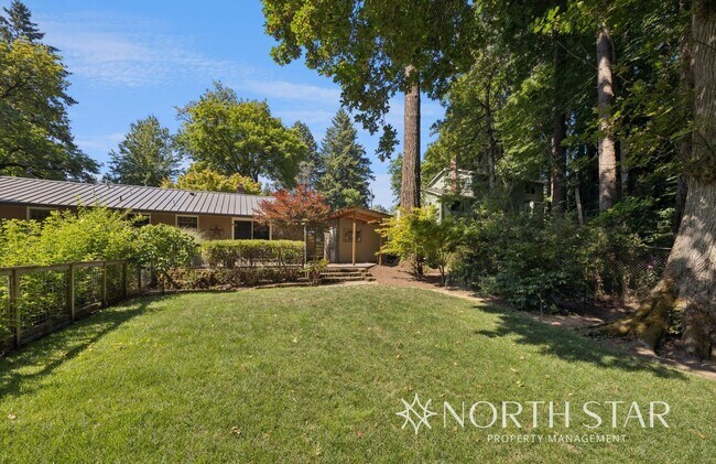 Building Photo - Charming Home in Coveted First Addition Ne...