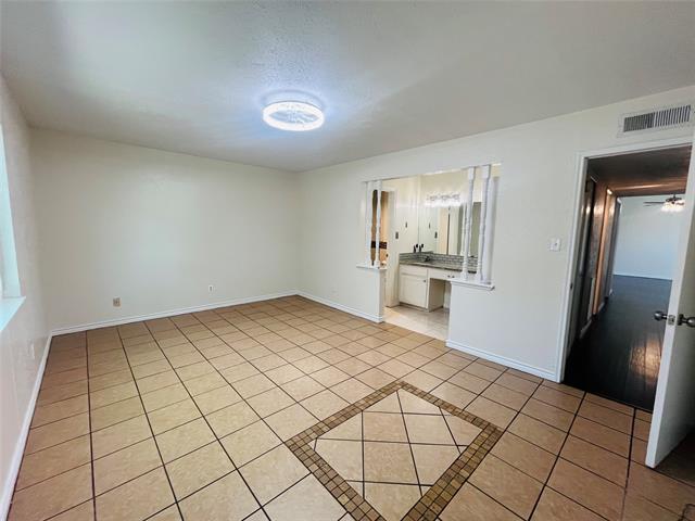 Building Photo - 3709 Yaupon Dr