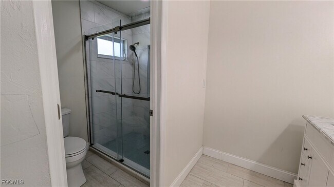 Building Photo - 1254 NW 37th Pl