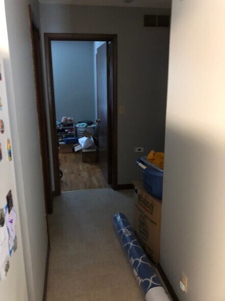 Building Photo - 1044 Rainbow Blvd