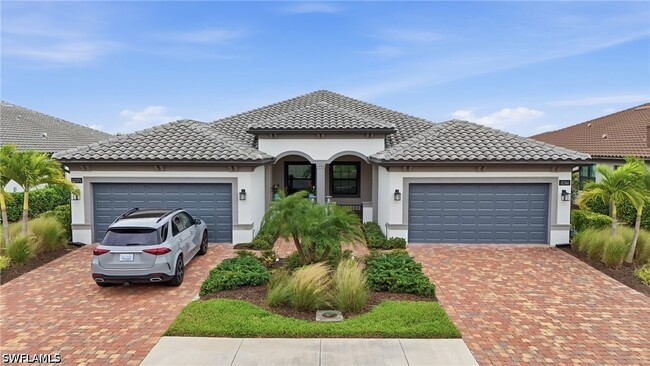 Building Photo - 12361 Canal Grande Dr