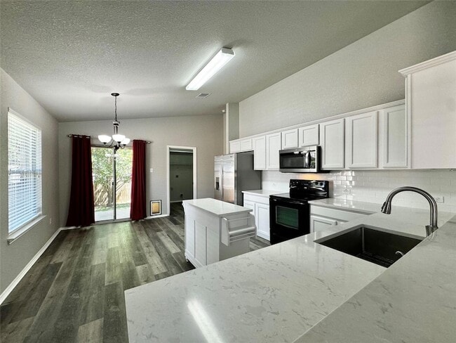 Building Photo - 1014 Aiken Dr