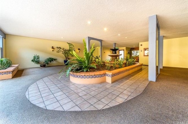 Complex Interior - 1707 Pacific Coast Hwy
