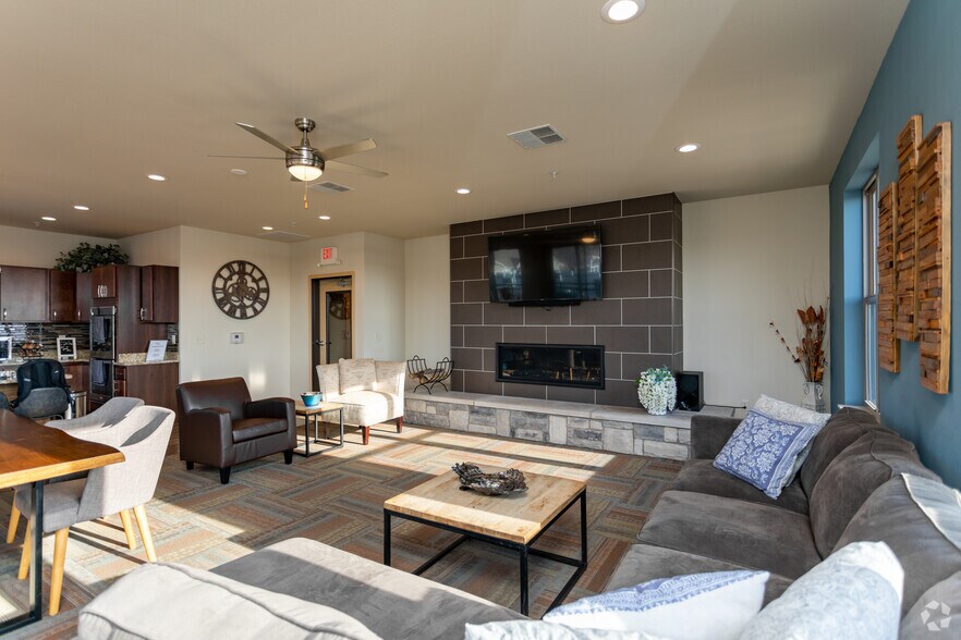 1505 Apartments Grafton, WI Apartment Finder