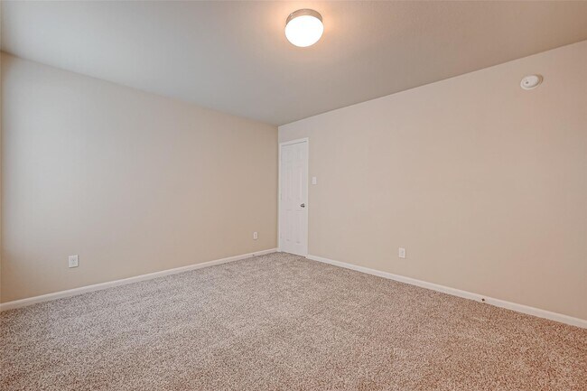 Building Photo - 10118 MARIPOSA GREEN CT
