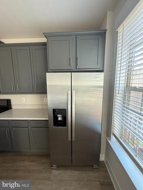 Building Photo - 212 Pomegranate Ln