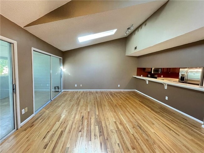 Building Photo - 3502 Tradewinds Dr