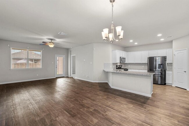 Building Photo - 453 Apache Plum Dr