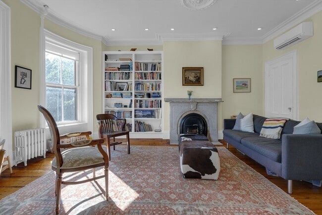 Building Photo - 19 Braddock Park