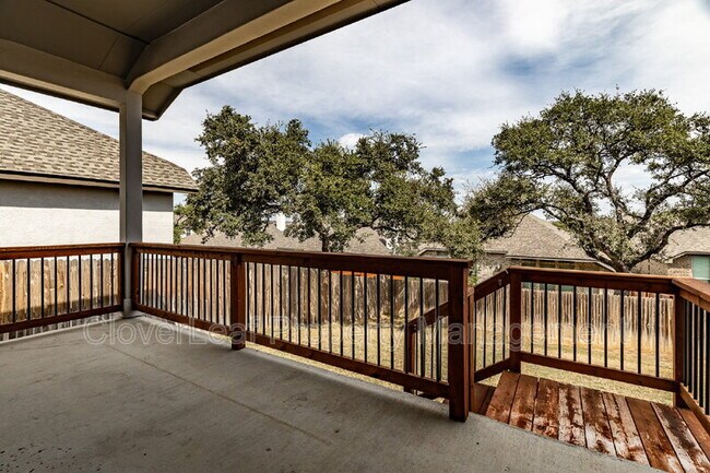 Building Photo - 1149 Cadogan Squire