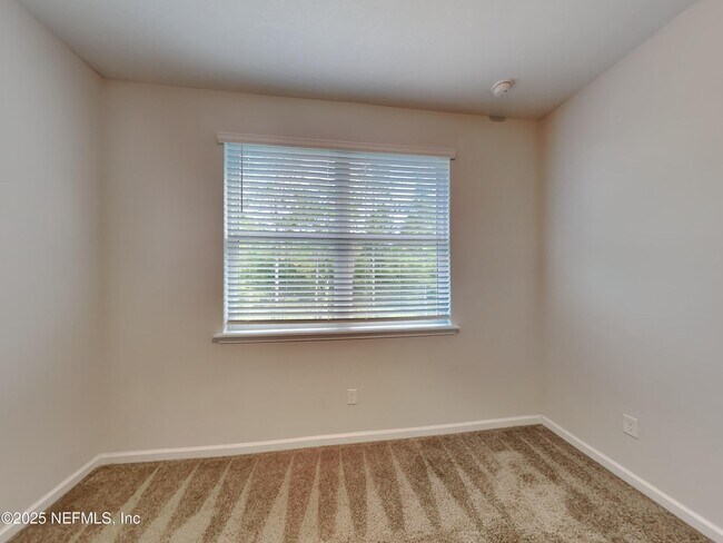 Building Photo - 187 Charlie Way