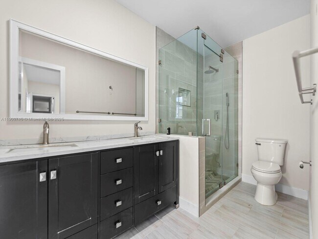 Building Photo - 17223 SW 87th Ave