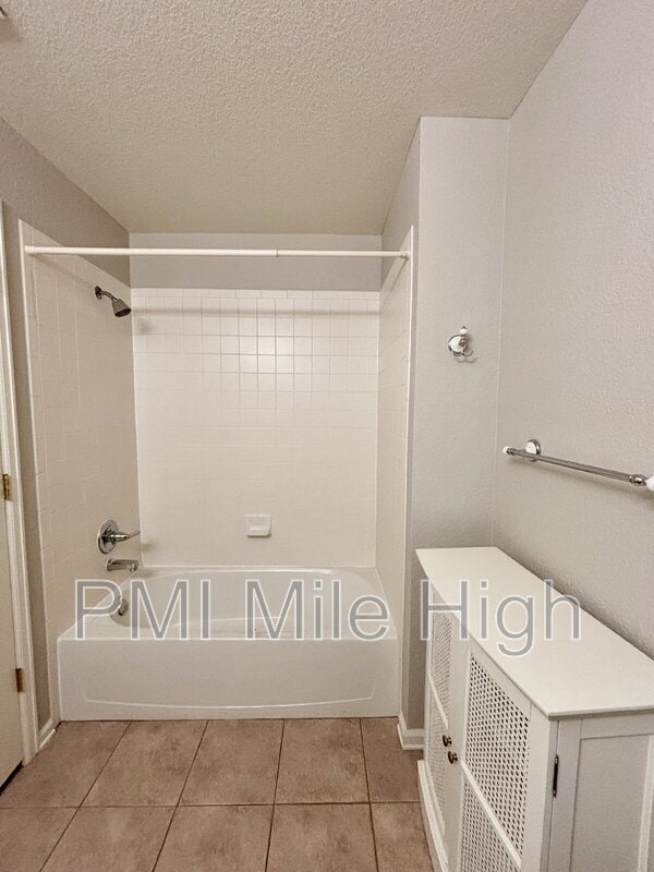 Building Photo - 13959 Legend Trail