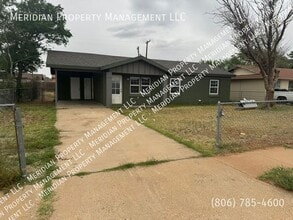 Building Photo - 1815 E Amherst-