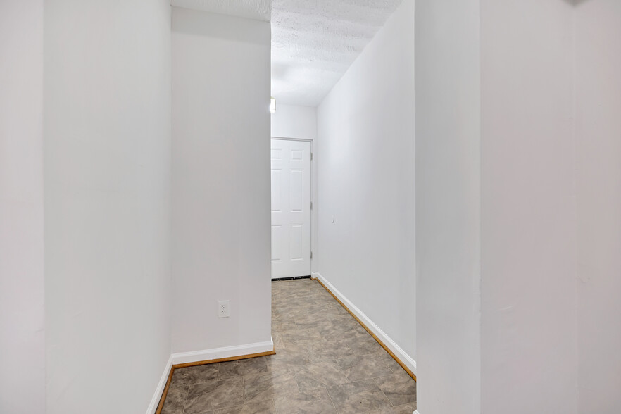Building Photo - 1247 Meigs Pl NE