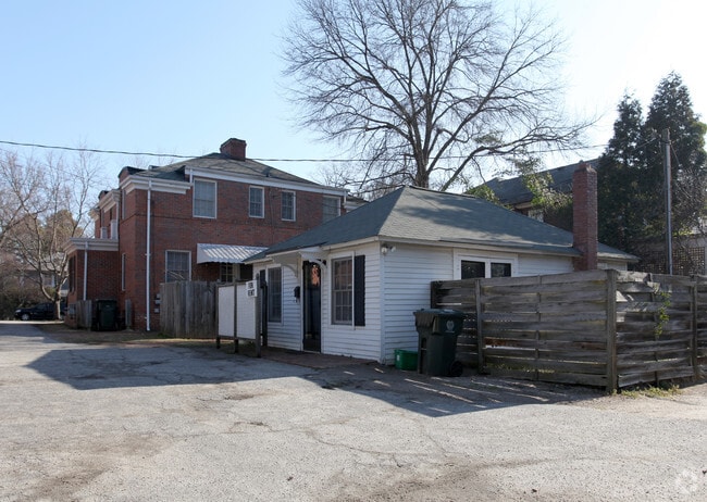 Building Photo - Hayes Barton Apartment Homes
